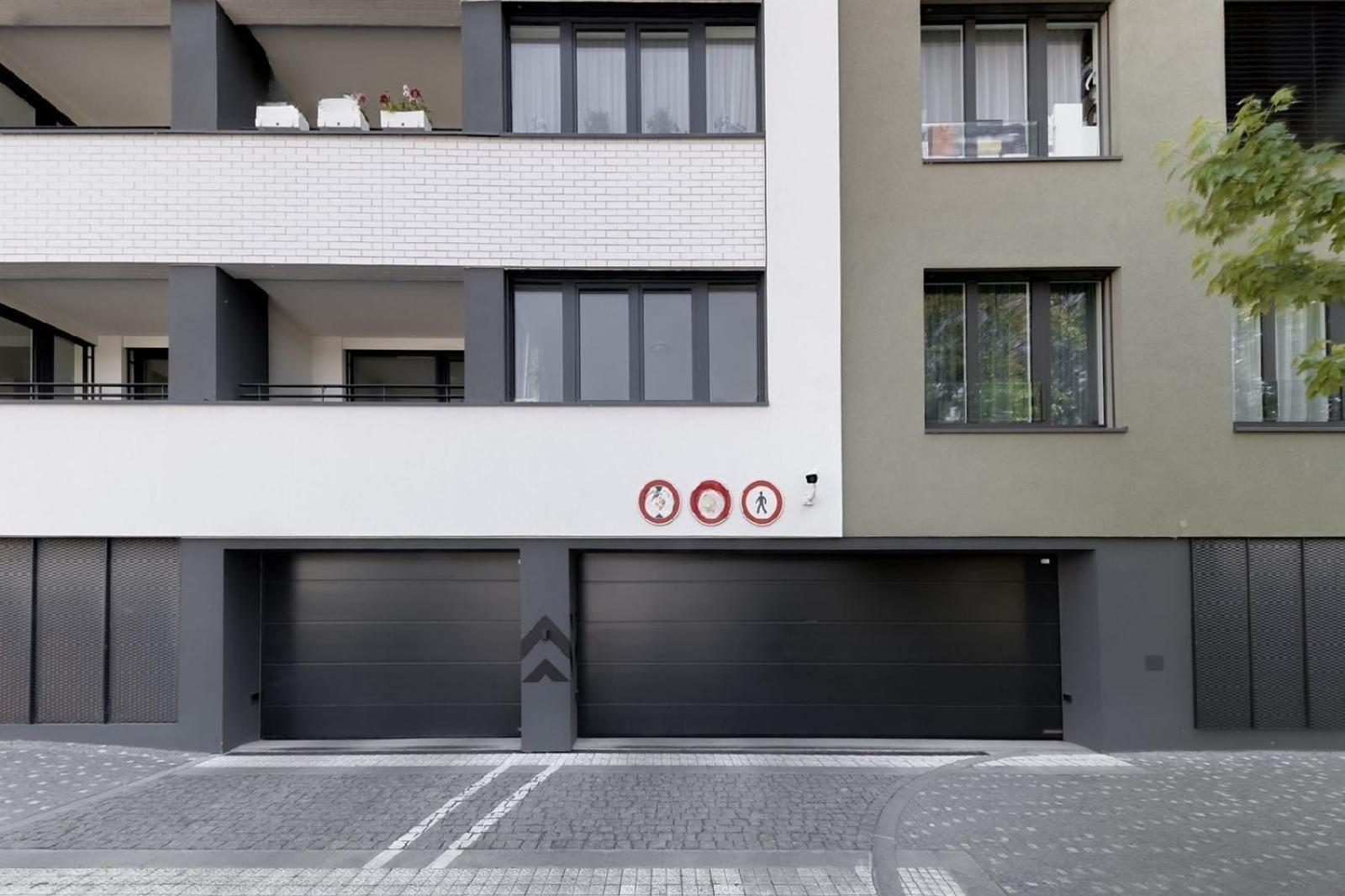 Holesovice Delight: Modern Comfort With A Twist In Prague 7 Zewnętrze zdjęcie