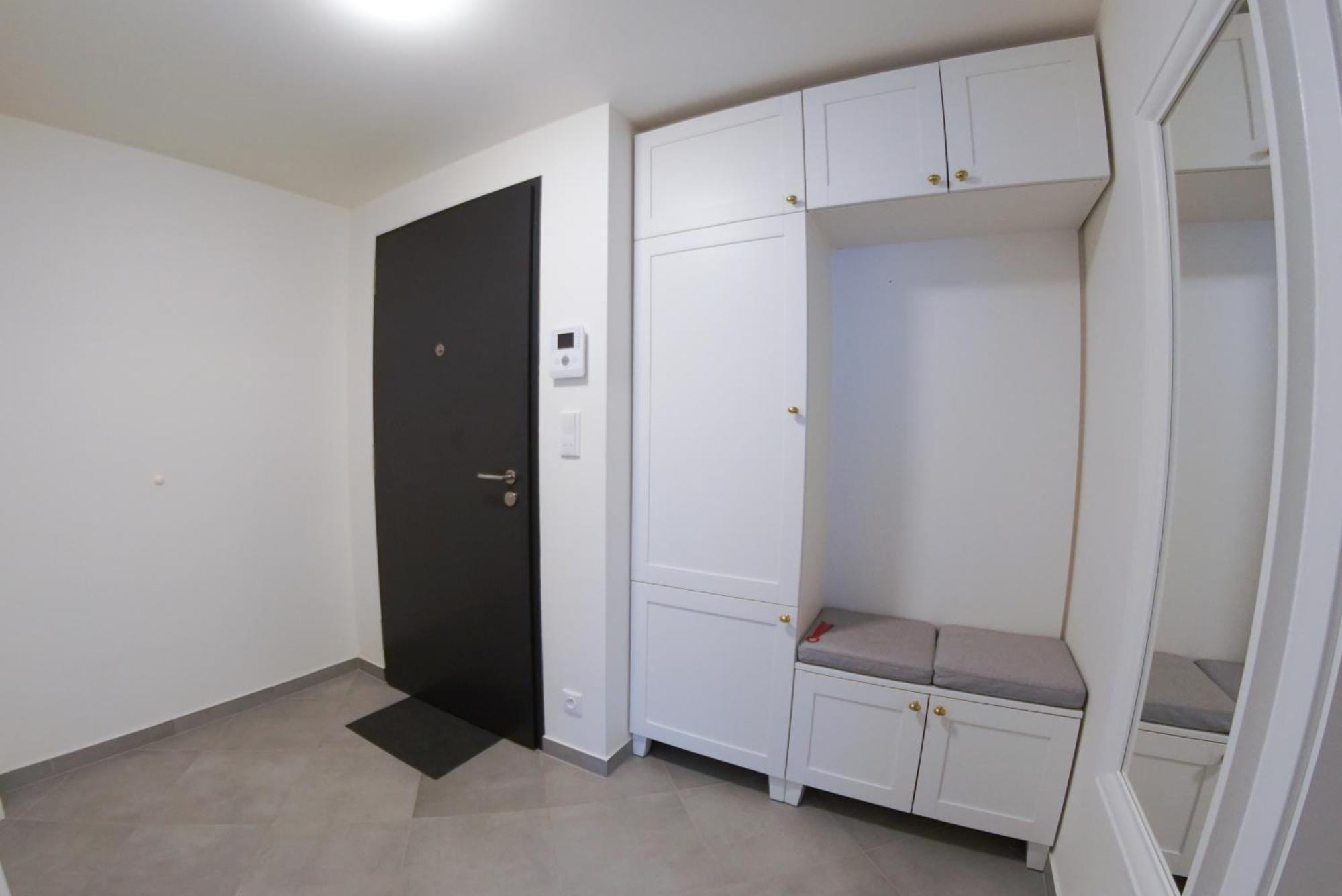 Holesovice Delight: Modern Comfort With A Twist In Prague 7 Zewnętrze zdjęcie