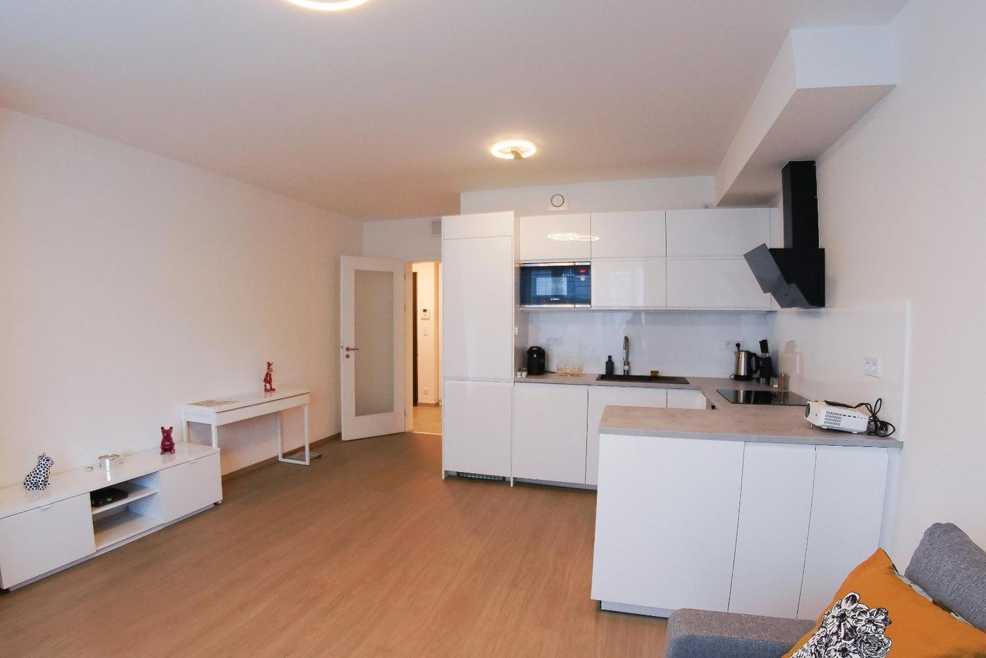 Holesovice Delight: Modern Comfort With A Twist In Prague 7 Zewnętrze zdjęcie